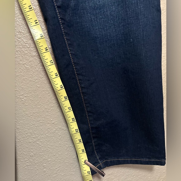 Torrid Blue Ankle Cropped Jeans Classic Denim - Picture 9 of 10